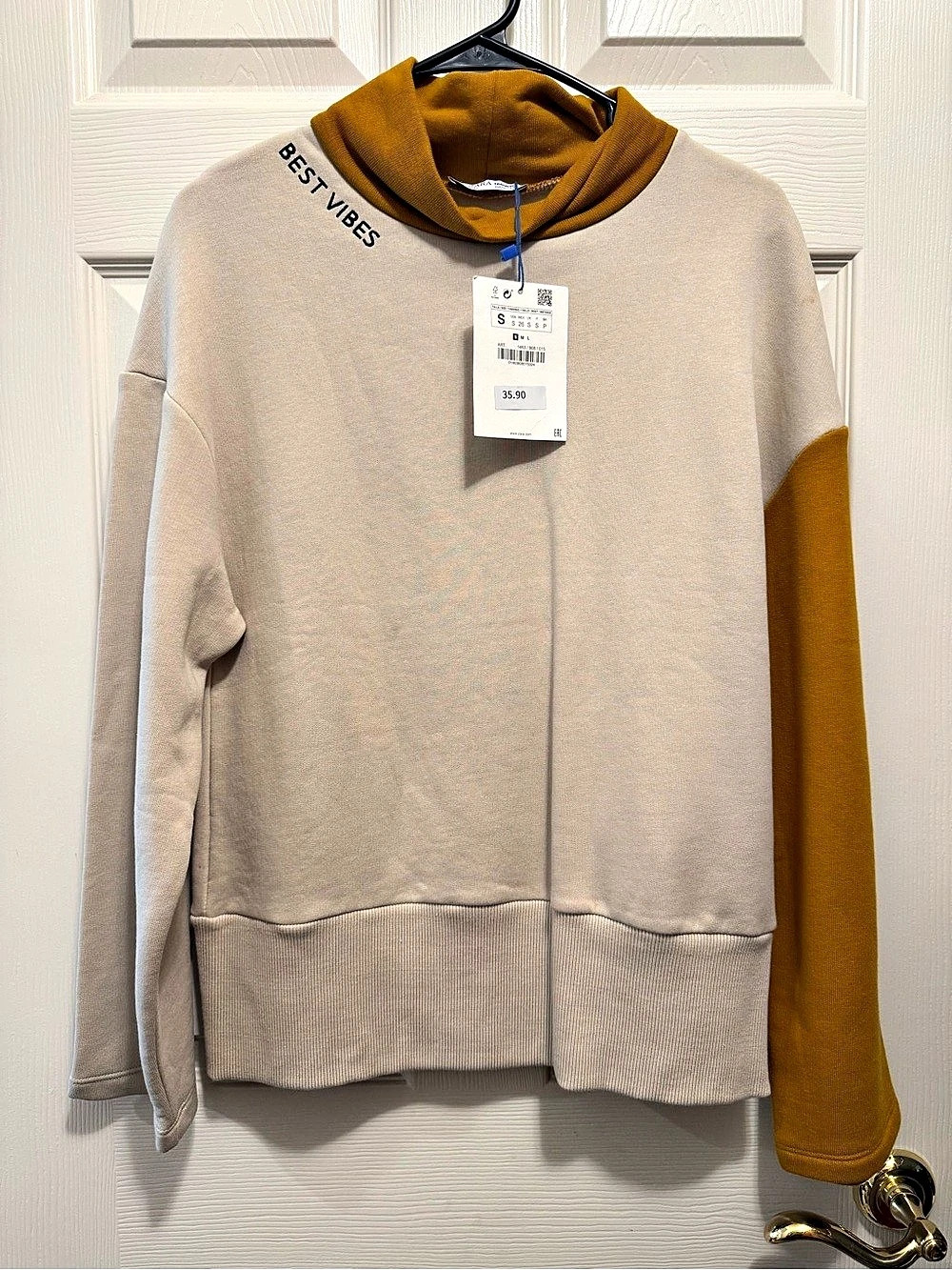 Zara Color Block Best Vibes Sweatshirt Beige & Yellow Small